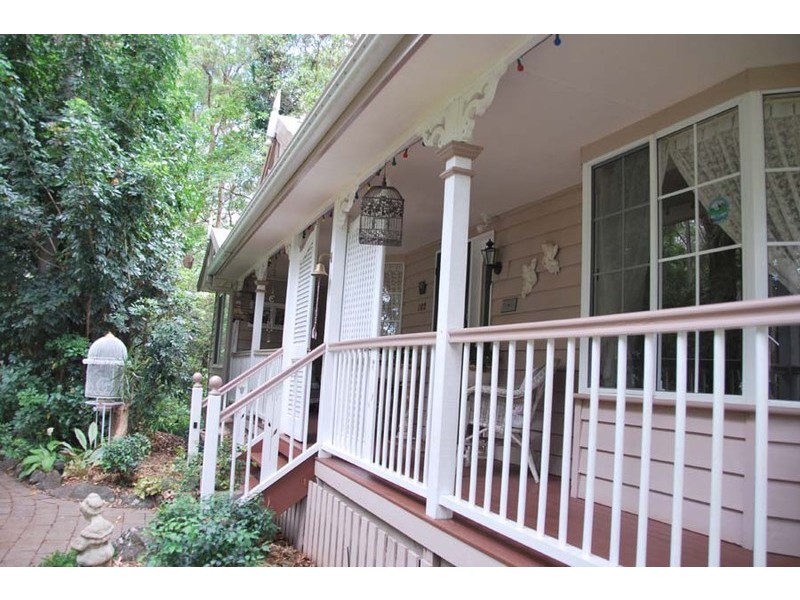 102 Wongawallan Road, Eagle Heights QLD 4271