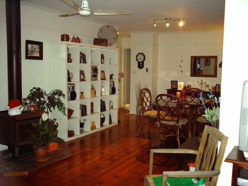 13 Tolima Drive, Eagle Heights QLD 4271