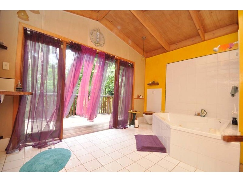 6 Park Lane, North Tamborine QLD 4272