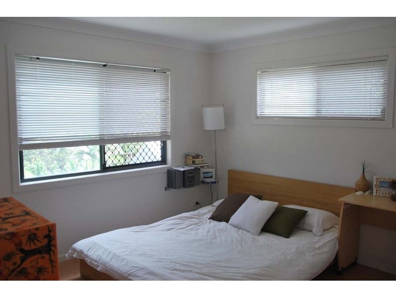 Eagle Heights QLD 4271