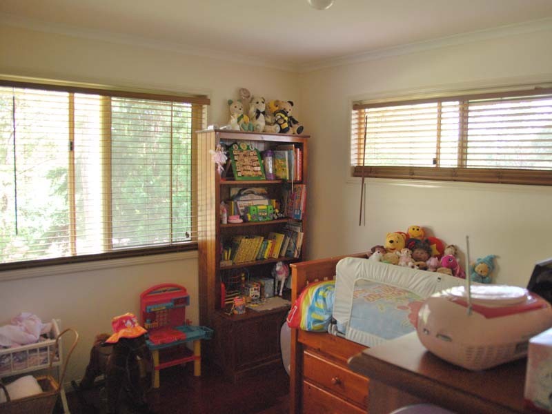 88 Wongawallan Road, Eagle Heights QLD 4271
