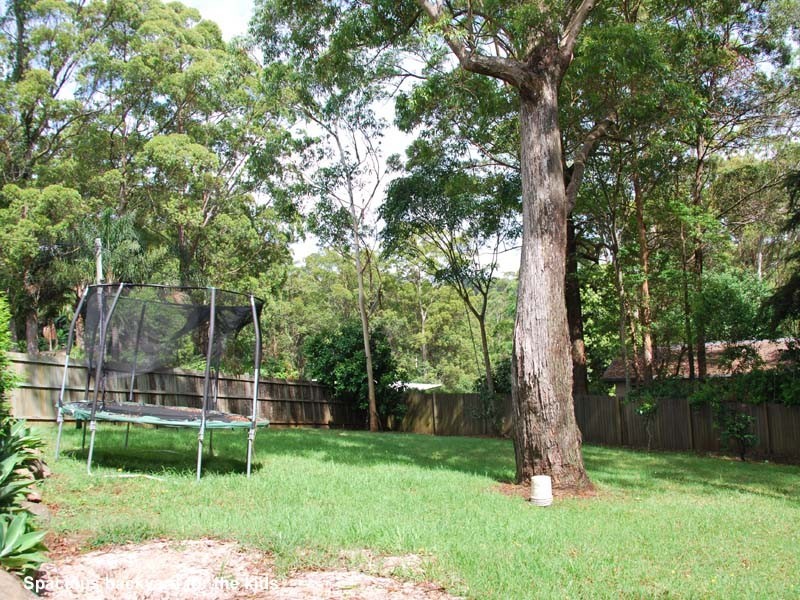 88 Wongawallan Road, Eagle Heights QLD 4271