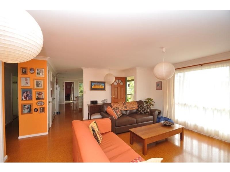 82 Kinabalu Drive, Eagle Heights QLD 4271