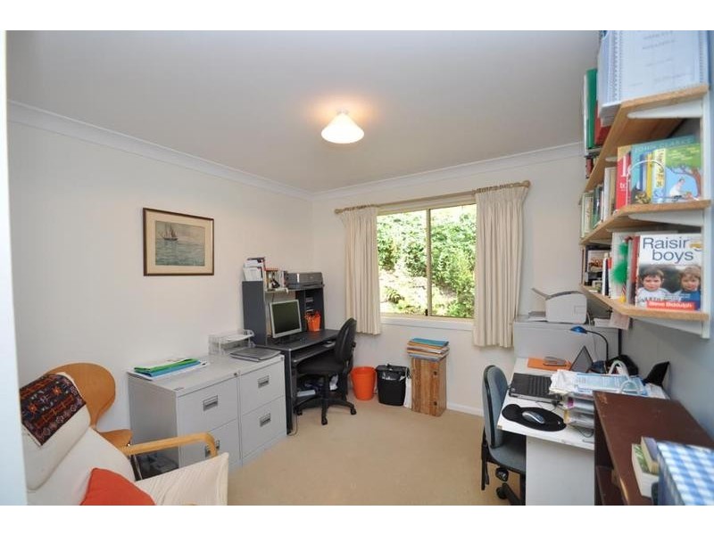 82 Kinabalu Drive, Eagle Heights QLD 4271