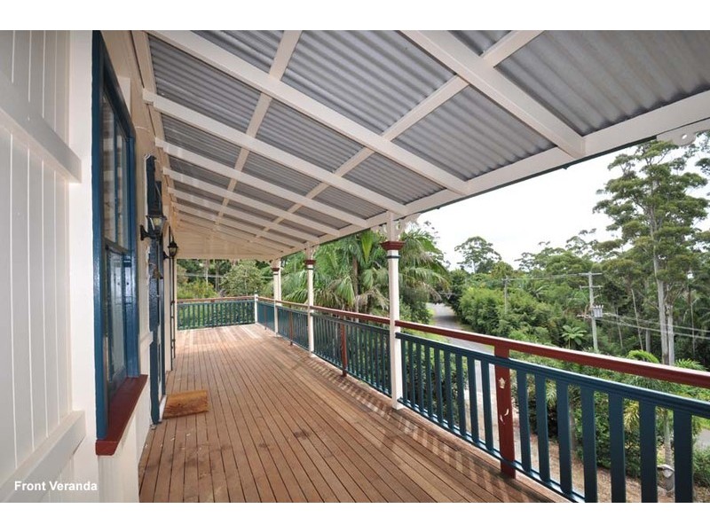 2 Areca Court, Eagle Heights QLD 4271