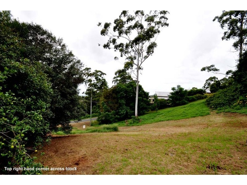 2 Areca Court, Eagle Heights QLD 4271