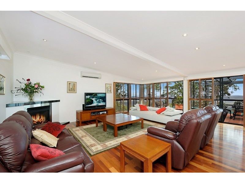 29 Eagles Retreat Place, Eagle Heights QLD 4271