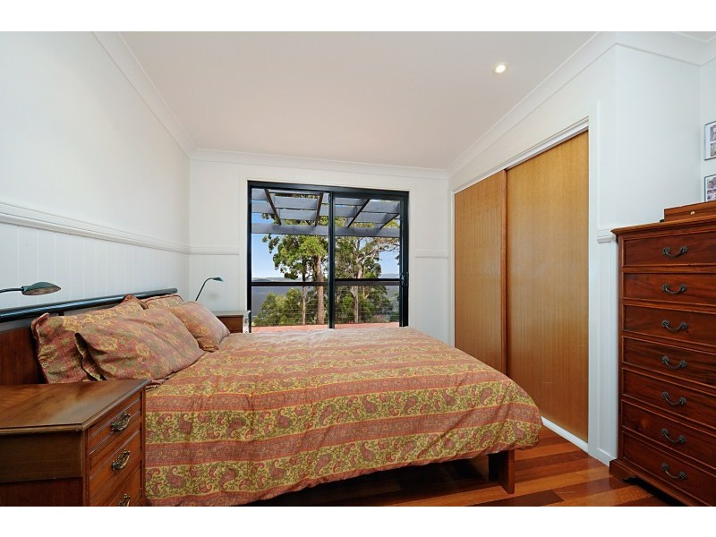 29 Eagles Retreat Place, Eagle Heights QLD 4271