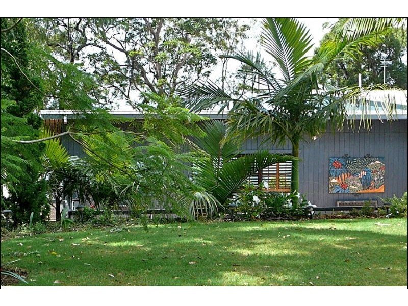 29 Eagles Retreat Place, Eagle Heights QLD 4271