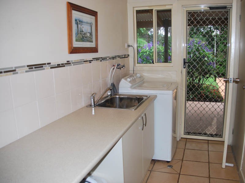 52 Macdonnell Road, Eagle Heights QLD 4271