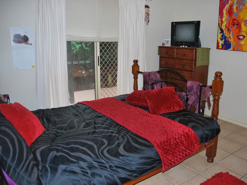 52 Macdonnell Road, Eagle Heights QLD 4271