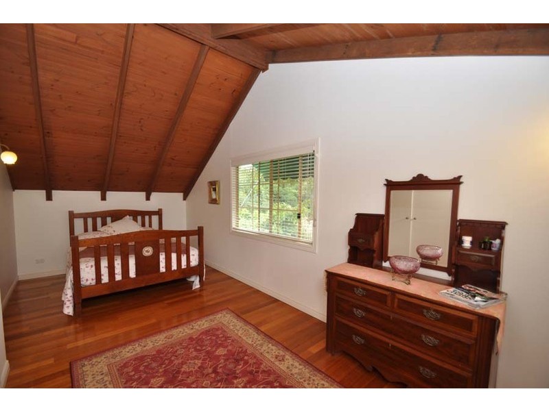 37 Coleman Square, North Tamborine QLD 4272