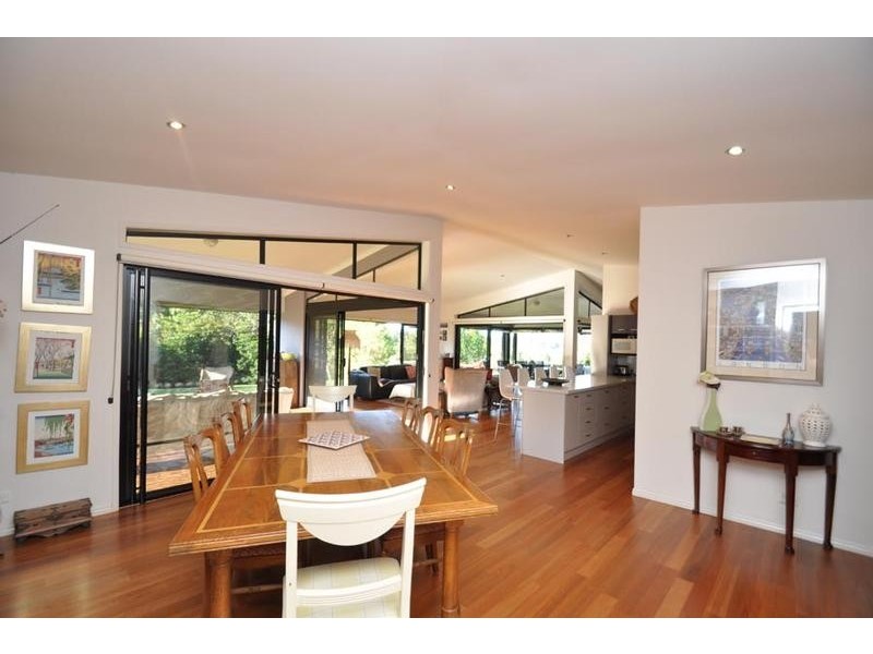 40  Main Western Road, North Tamborine QLD 4272