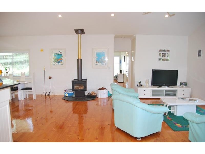 15 Cayambe Court, Eagle Heights QLD 4271