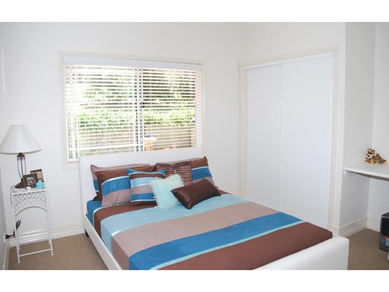 15 Cayambe Court, Eagle Heights QLD 4271