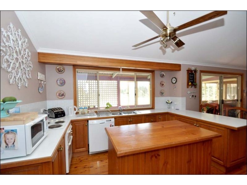 Eagle Heights QLD 4271
