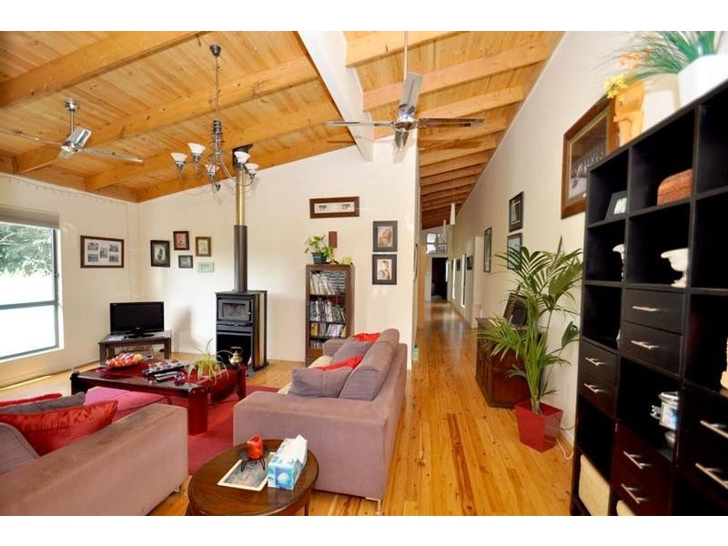 North Tamborine QLD 4272