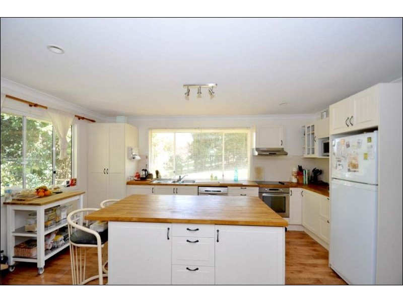 22  Kootenai Drive, North Tamborine QLD 4272