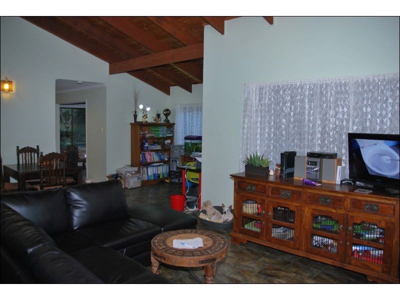 29 Manitzky Street, North Tamborine QLD 4272