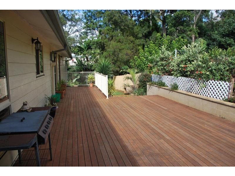 116 Contour Road, Eagle Heights QLD 4271