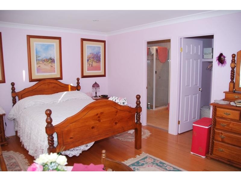 96  Eagle Heights Road, Eagle Heights QLD 4271