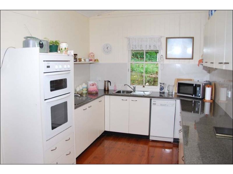 Eagle Heights QLD 4271