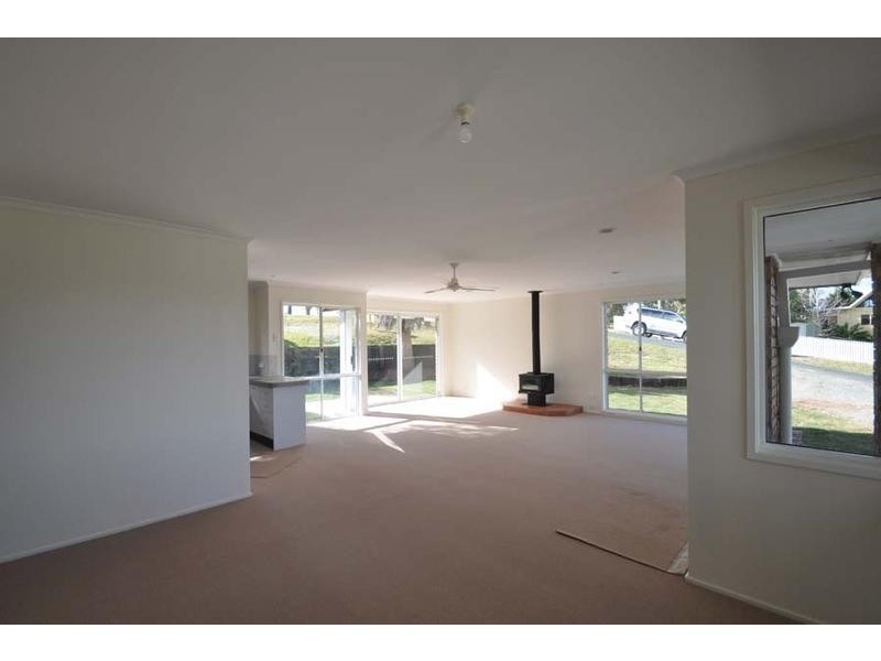 67 Magnetic Drive, Eagle Heights QLD 4271