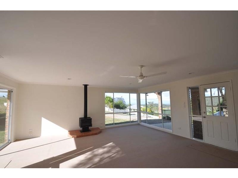 67 Magnetic Drive, Eagle Heights QLD 4271