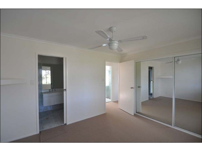67 Magnetic Drive, Eagle Heights QLD 4271