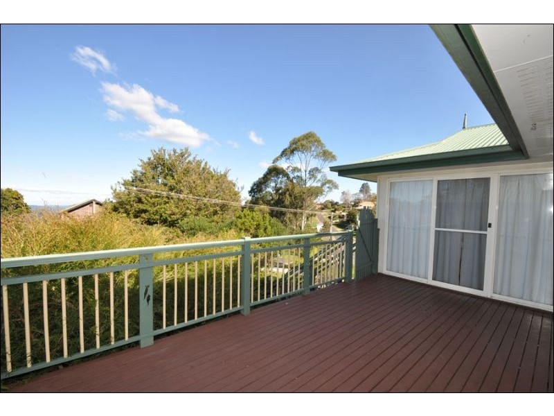 61 Coomera Gorge Drive, Tamborine Mountain QLD 4272