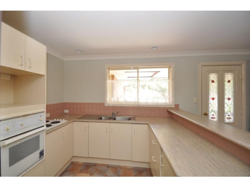 Unit 2/ 22 Southport Ave, Eagle Heights QLD 4271