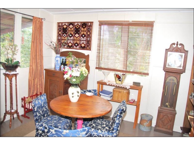 54 Long Road, Eagle Heights QLD 4271