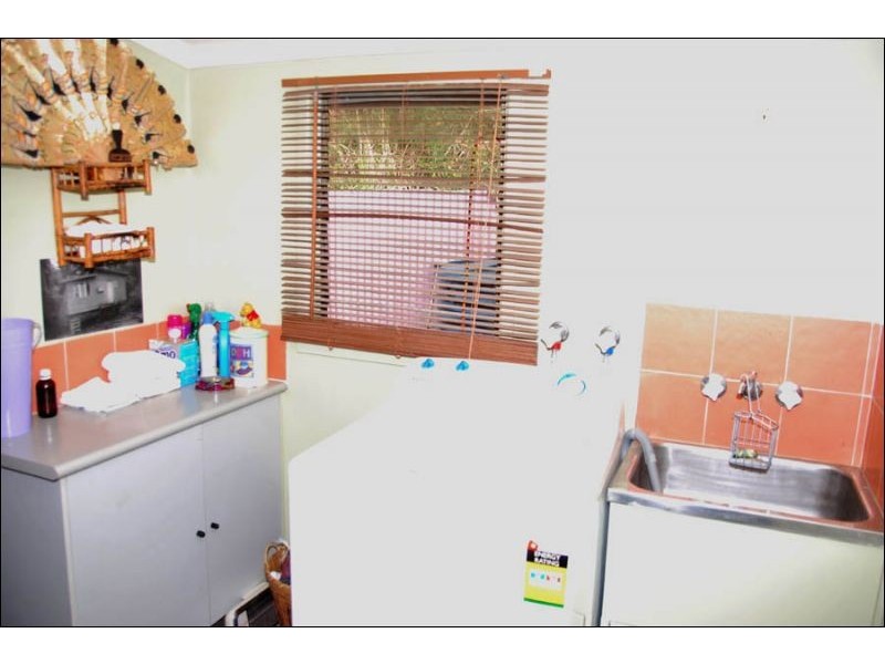 54 Long Road, Eagle Heights QLD 4271