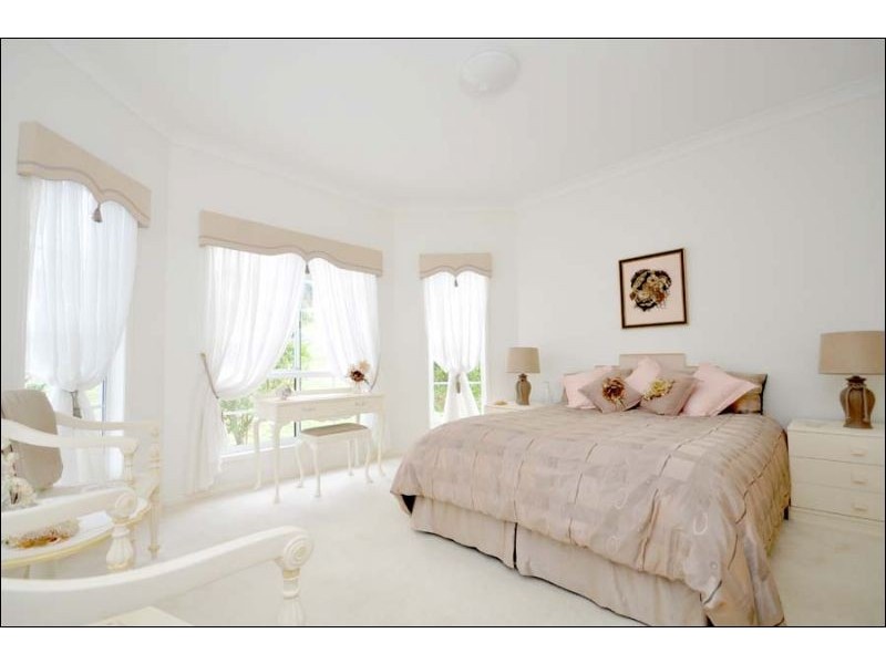 Eagle Heights QLD 4271