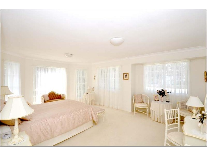 Eagle Heights QLD 4271