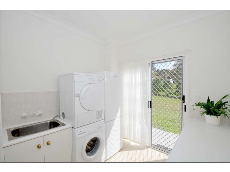 Eagle Heights QLD 4271