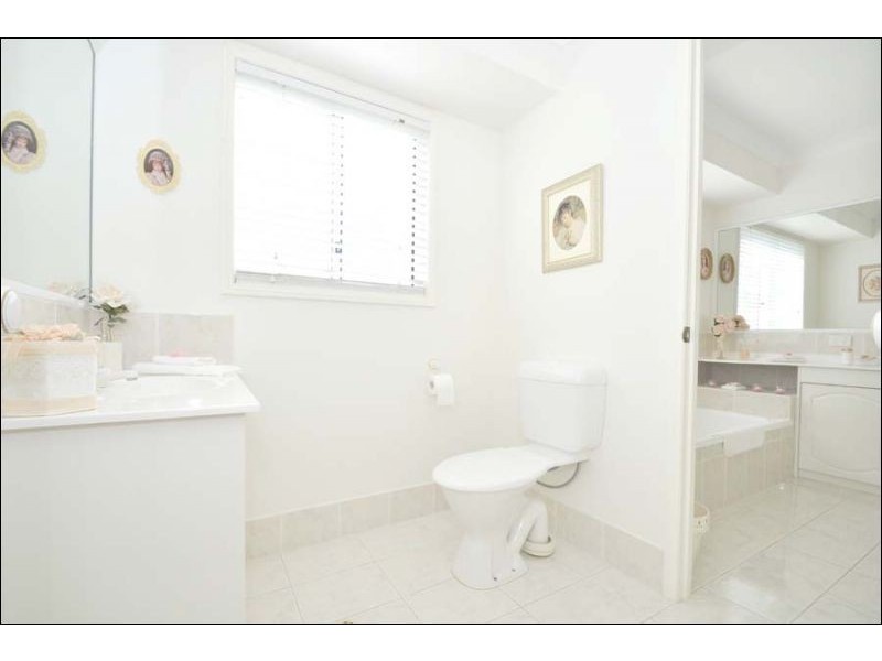 Eagle Heights QLD 4271