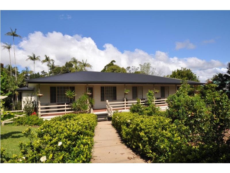 25 Winema Drive, North Tamborine QLD 4272