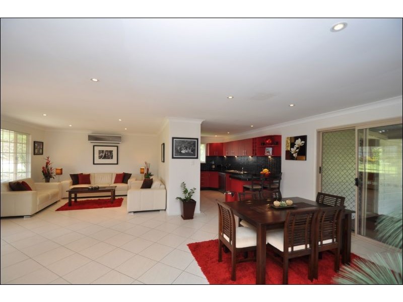 25 Winema Drive, North Tamborine QLD 4272