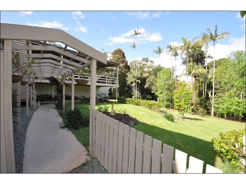 25 Winema Drive, North Tamborine QLD 4272