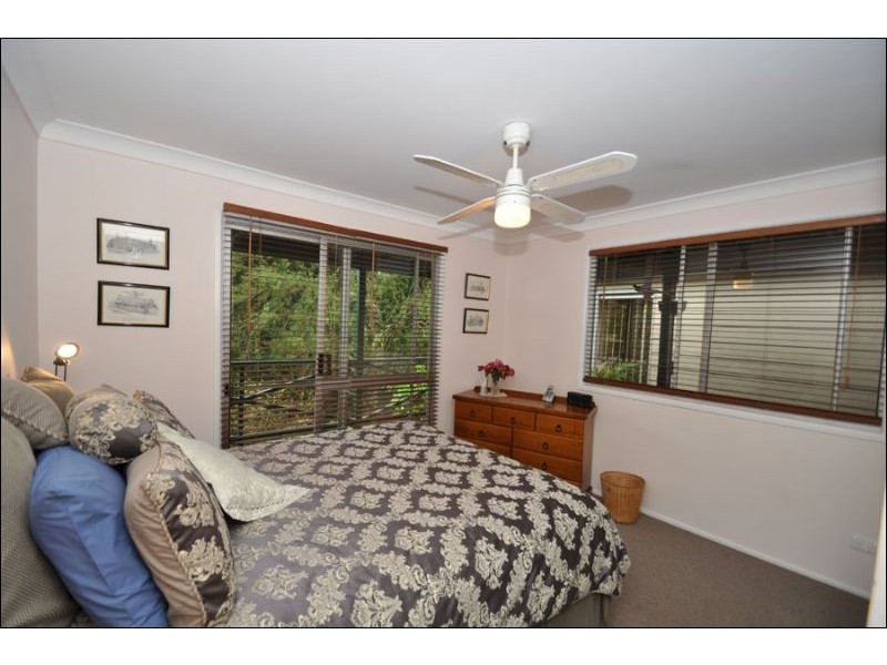 12 Tambora Court, Eagle Heights QLD 4271