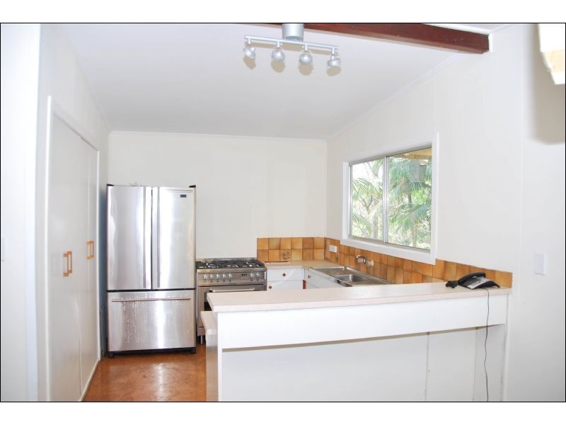 80 Wongawallan Road, Eagle Heights QLD 4271