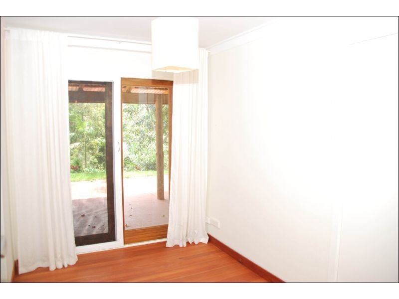 80 Wongawallan Road, Eagle Heights QLD 4271