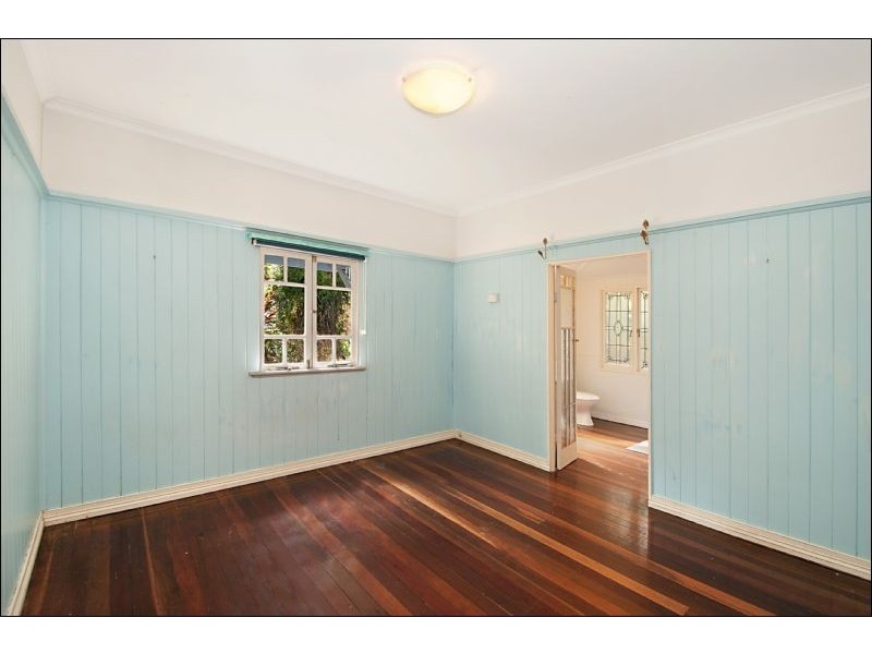 1 Central Ave, Eagle Heights QLD 4271