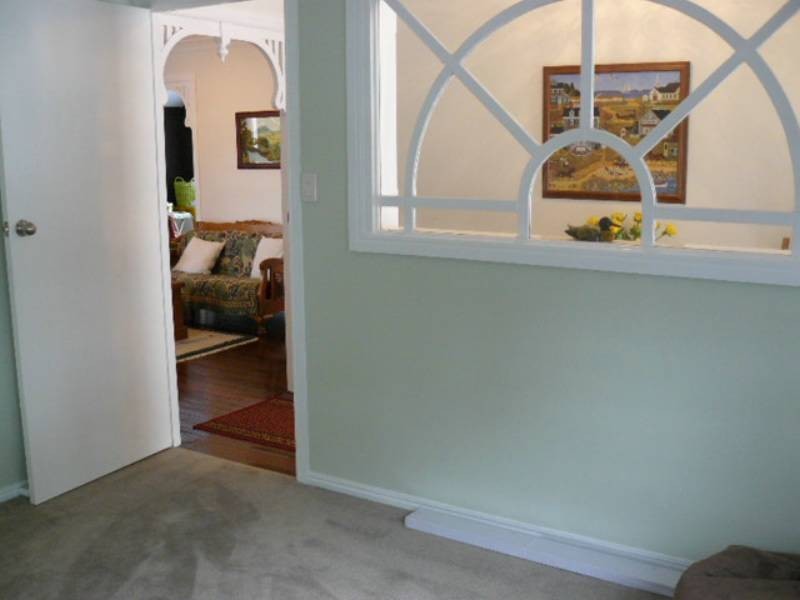 15 BEECHMONT AVENUE, Eagle Heights QLD 4271