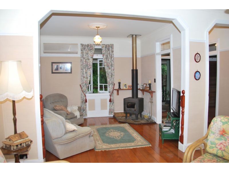 59 Long Road, Eagle Heights QLD 4271