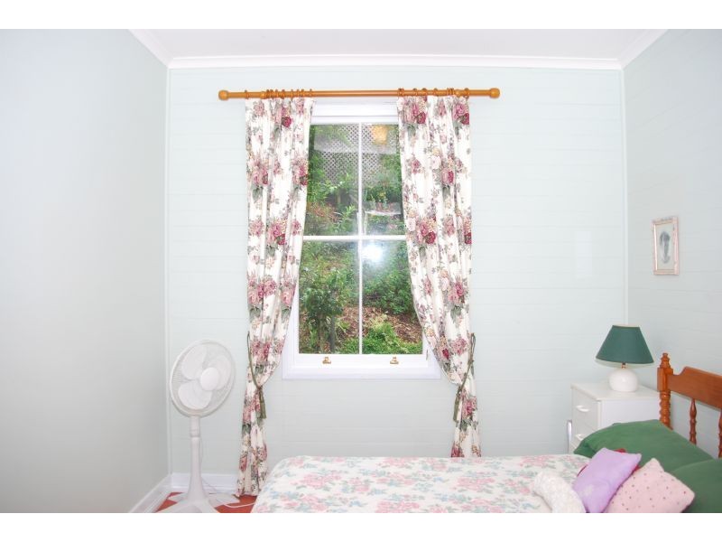 59 Long Road, Eagle Heights QLD 4271