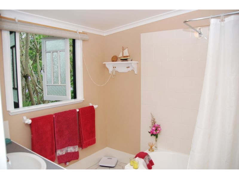 59 Long Road, Eagle Heights QLD 4271