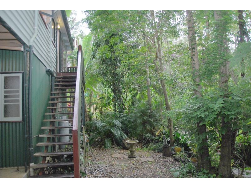 59 Long Road, Eagle Heights QLD 4271