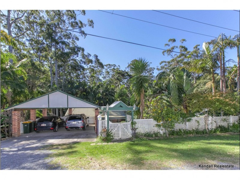 10 Forsythia Drive, Eagle Heights QLD 4271